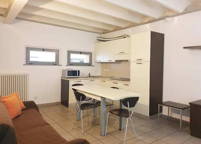Apartamento Per Adulti, Only Adults Lecco