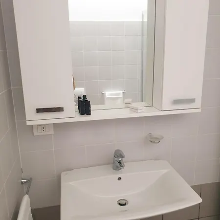 Per Adulti, Only Adults *